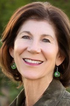 Nadine Elliott, Realtor at Coldwell Banker Realty